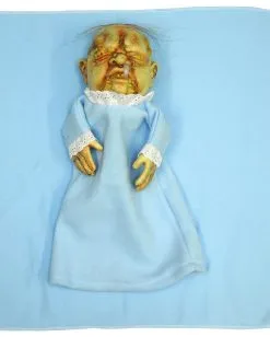 Zombie Baby Handpuppe -Halloween Deko Verkäufe baby stinky handpuppe horror baby halloween zombie puppe stinky doll 10001 3