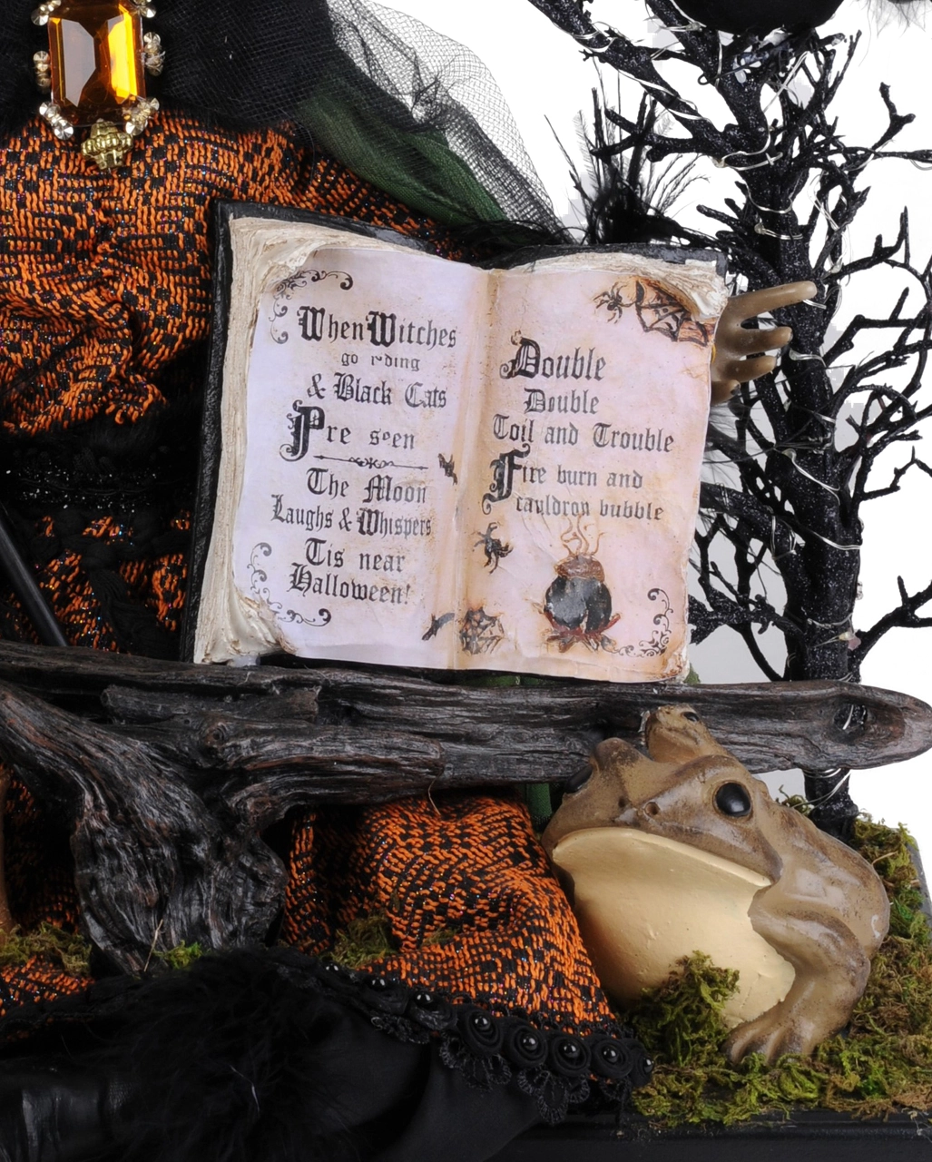 Halloween Deko Verkäufe -Halloween Deko Verkäufe beleuchtete maerchenhexe mit zauberbuch und rabe lighted storybook witch with magic book and raven 54768 04