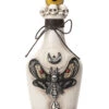 Giftflasche Mit Totenkopf Motte & Auge 25cm -Halloween Deko Verkäufe giftflasche mit totenkopf schwaermer und augapfel poision bottle with skull moth and eyeball 54747 01