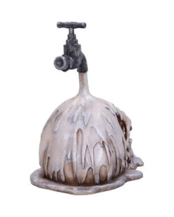 Tapped Drowning Totenkopf -Halloween Deko Verkäufe tapped drowning totenschaedel deko gothic halloween und horror deko tapped drowning skull decor 51004 3